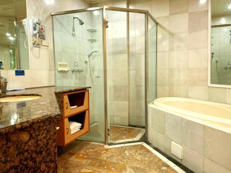 Swan Lake Villa Resort Nanwan Exterior foto