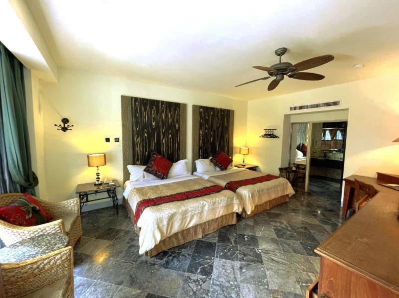 Swan Lake Villa Resort Nanwan Exterior foto